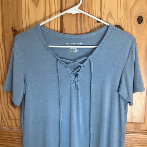AMERICAN Eagle Outfitters Soft & Sexy Lace Up Crew Neck T-Shirt - Picture 3 of 7